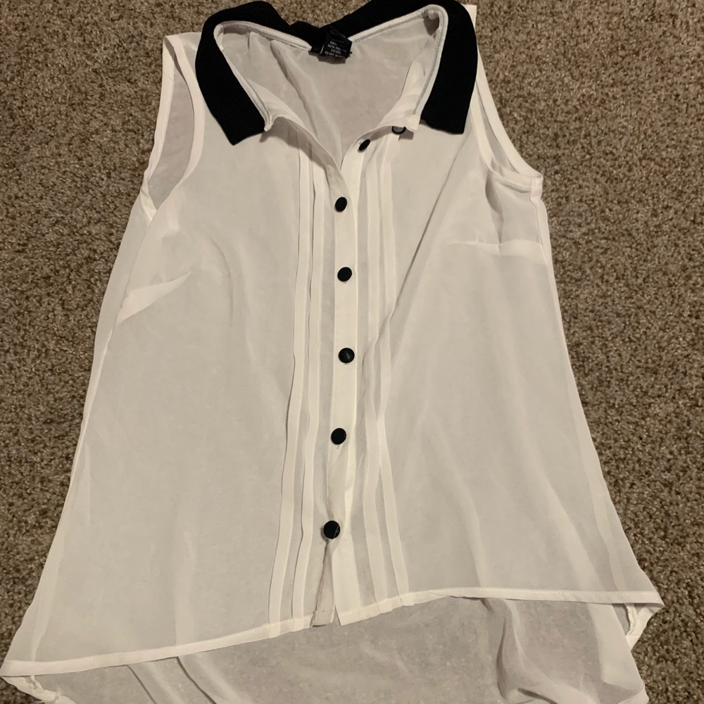 Rue 21 sheer Tank top